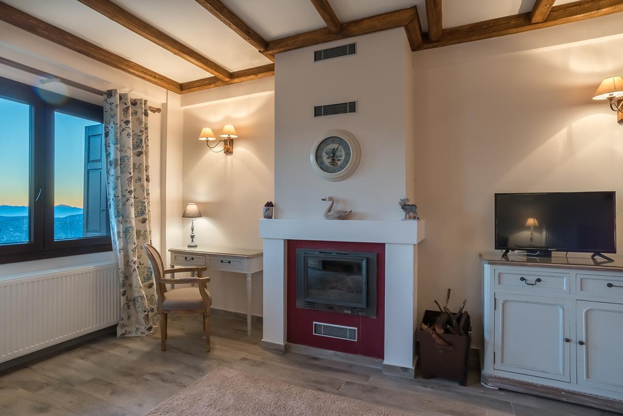 Almondhouse Suites With Fireplace - Adults Only Arachova Luaran gambar